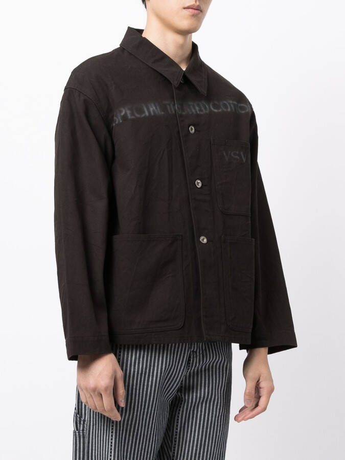 visvim Shirtjack met logoprint Bruin