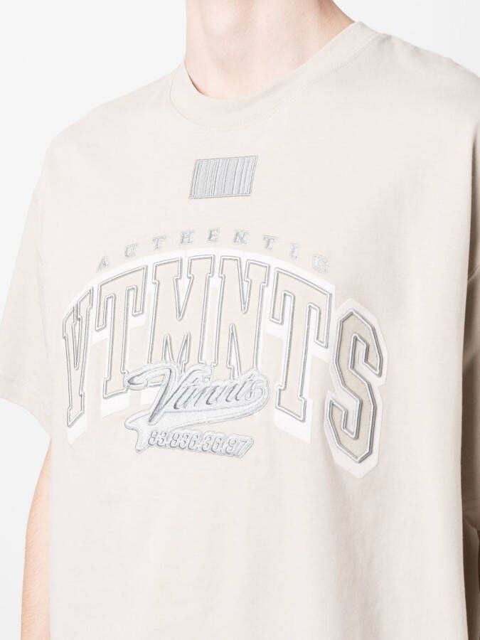 VTMNTS T-shirt met logoprint Beige