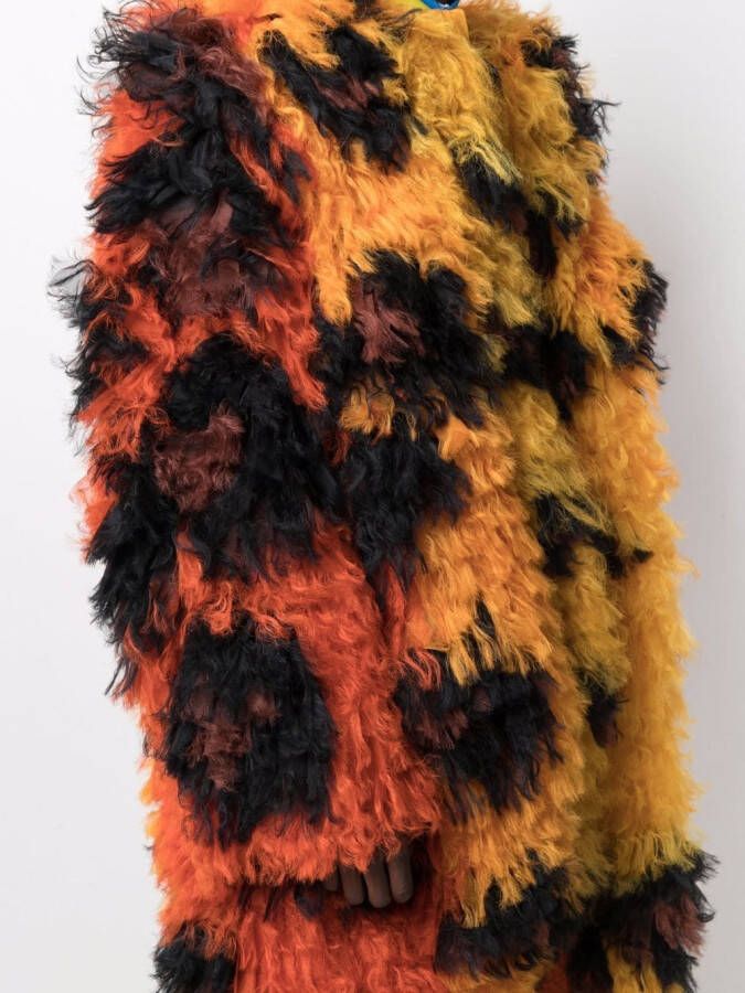 Walter Van Beirendonck Jas van imitatiebont Oranje