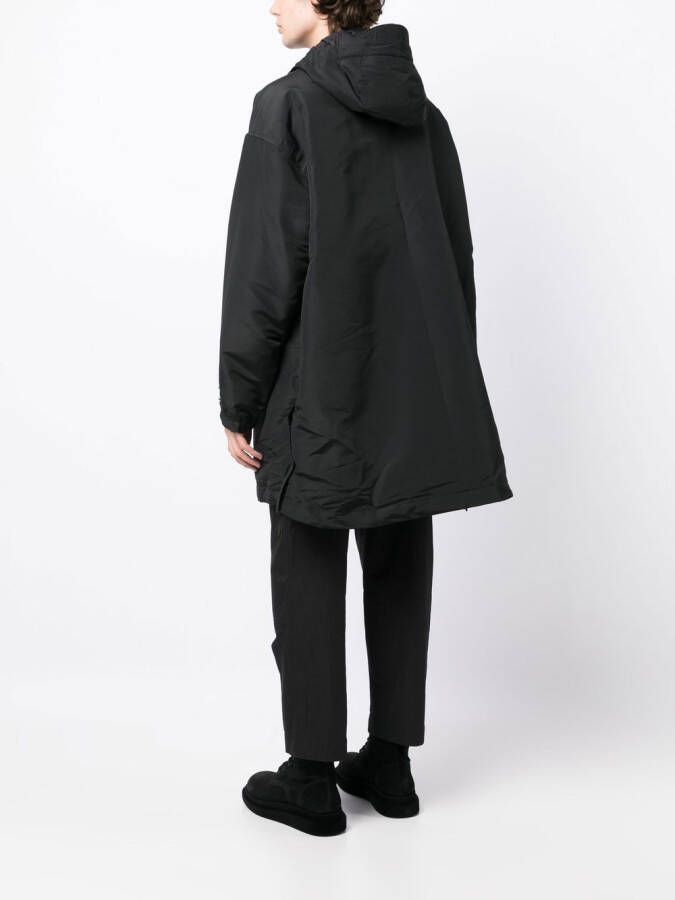 White Mountaineering Gewatteerde jas Zwart