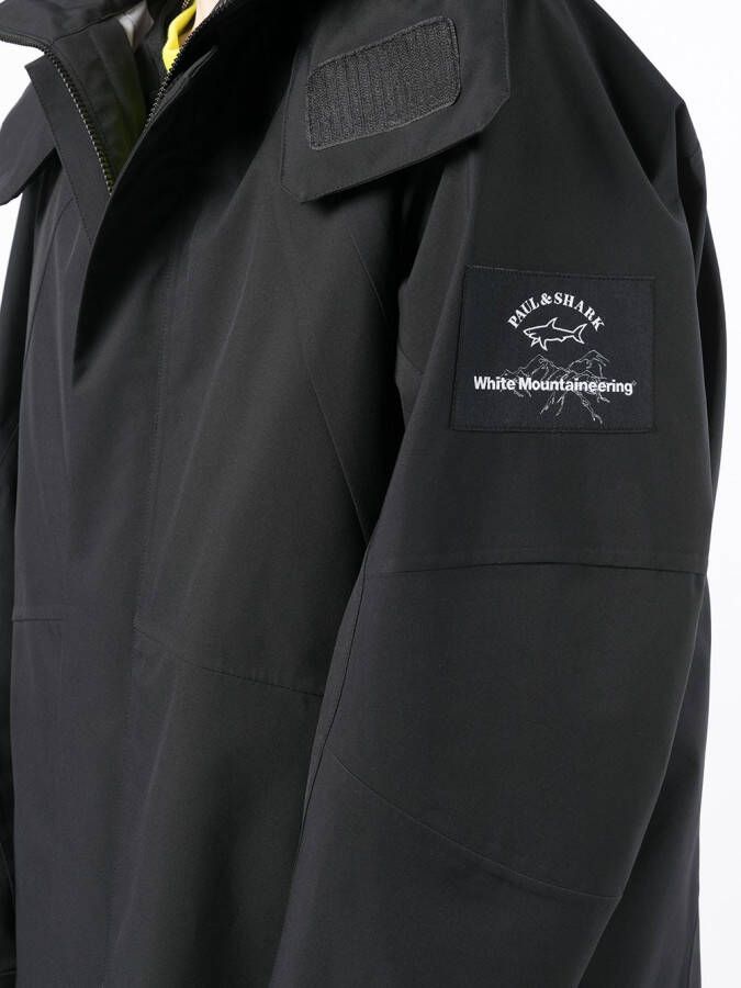 White Mountaineering Jack met capuchon Zwart