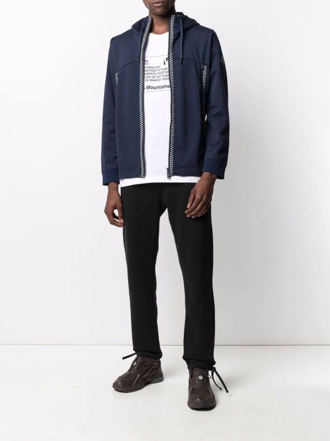 White Mountaineering T-shirt met print Wit