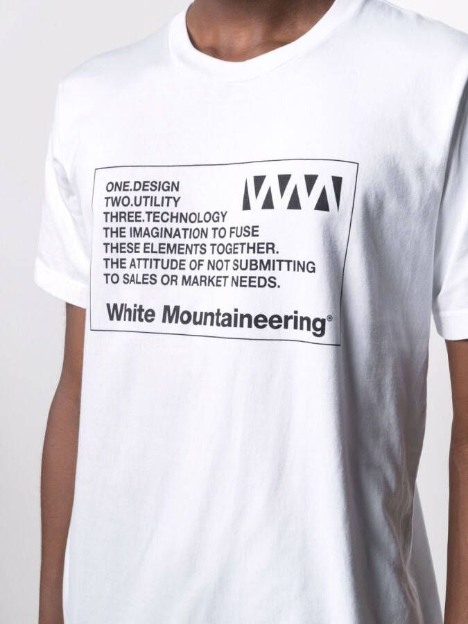 White Mountaineering T-shirt met print Wit