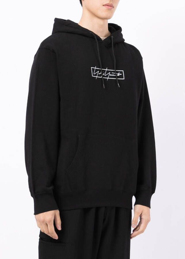Yohji Yamamoto Hoodie met logoprint Zwart