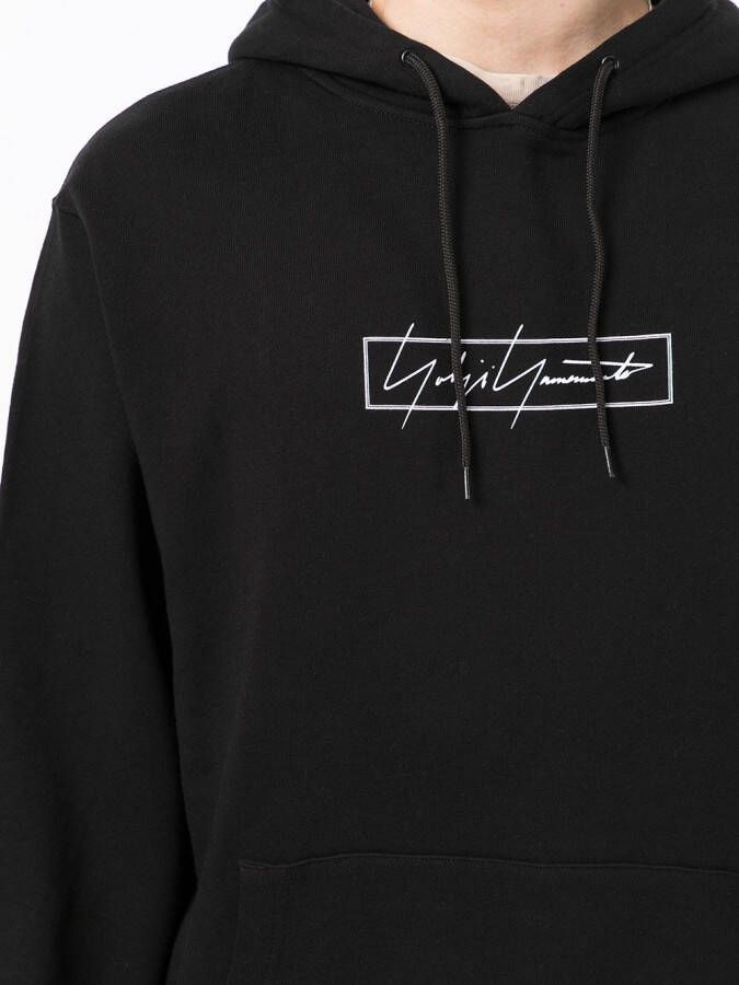 Yohji Yamamoto Hoodie met logoprint Zwart