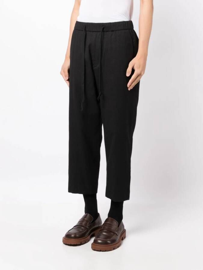 Ziggy Chen Broek met verlaagd kruis Zwart