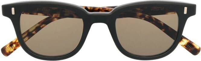 Eyevan7285 Grossmane zonnebril met schildpadschild design Bruin