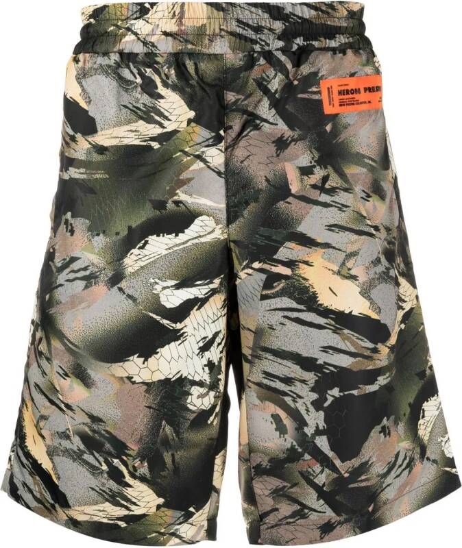 Heron Preston Shorts met camouflageprint Groen