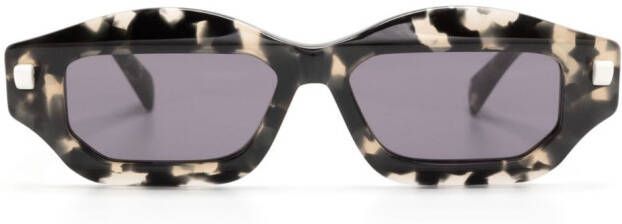 Kuboraum Q6 zonnebril met geometrisch montuur Zwart
