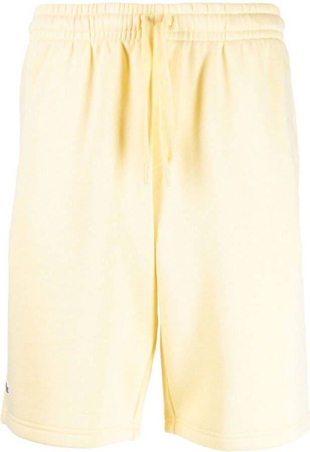 Lacoste Shorts met geborduurd logo Geel