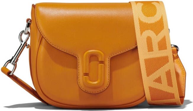 Marc Jacobs Crossbody bags The J Marc Small Saddle Bag in oranje