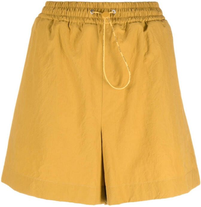 Moncler Shorts met elastische tailleband Bruin