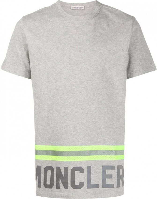 Moncler T-shirt met logoprint Grijs
