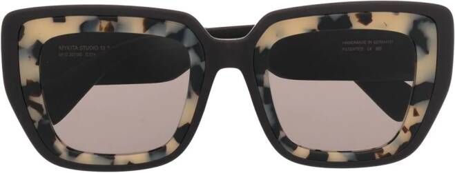 Mykita Zonnebril Zwart