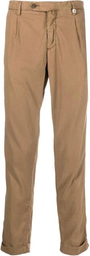 Myths Cropped chino Bruin