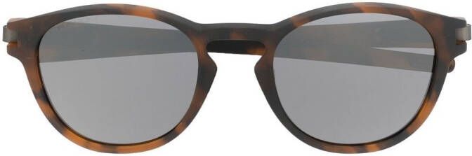 Oakley Latch zonnebril met schildpadschild design Bruin