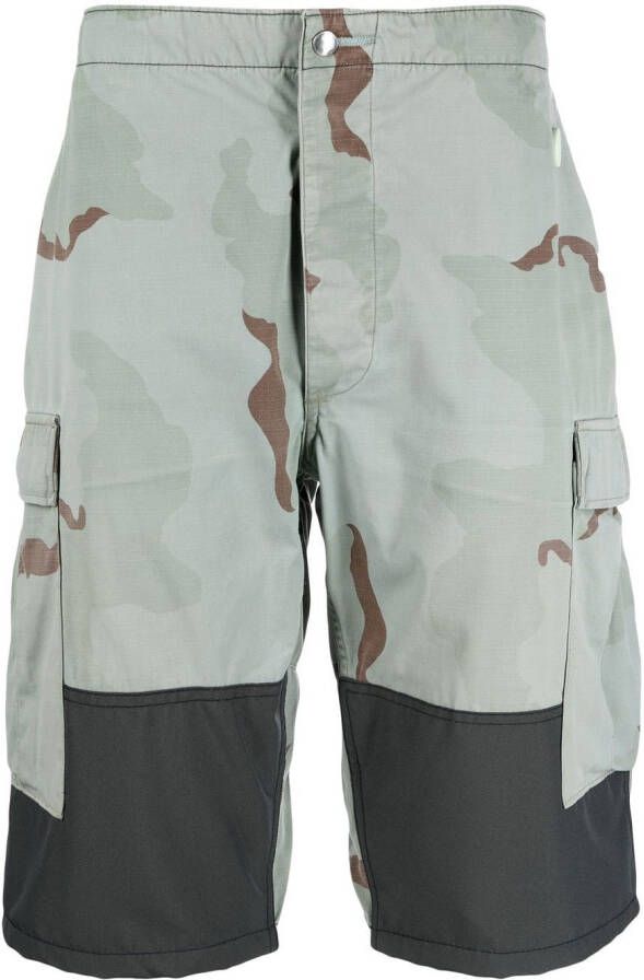 OAMC Shorts met camouflageprint Groen
