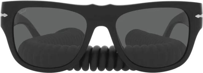 Persol Pinnacle zonnebril met logoprint Zwart
