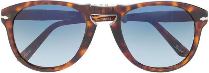 Persol Zonnebril met schildpadschild design Bruin