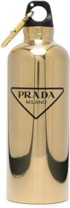 Prada Waterfles met logoprint Goud