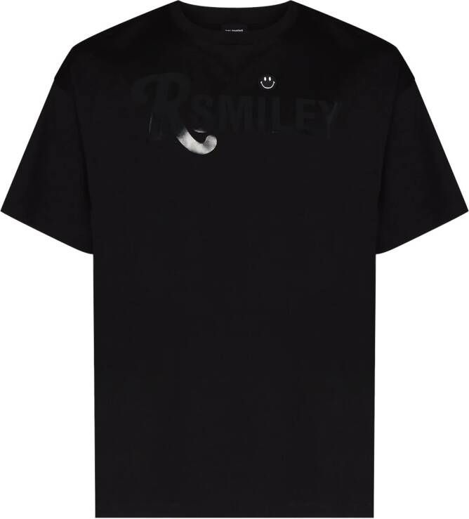 Raf Simons x Smiley T-shirt met tekst Zwart