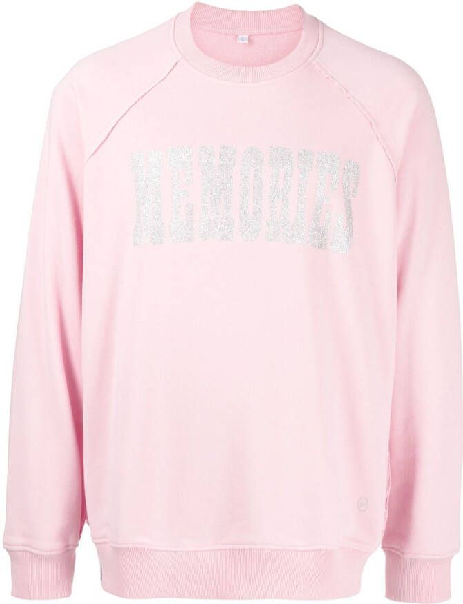 Stain Shade x Hiroshi Fujiwara sweater met tekst Roze