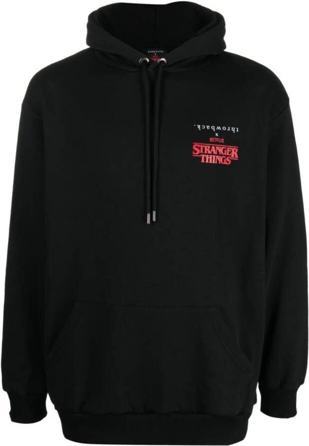 Throwback. Throwback x Stranger Things hoodie Zwart