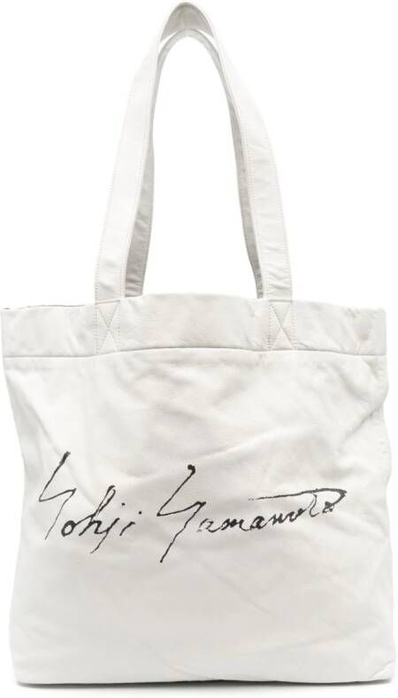 Yohji Yamamoto Infinite Signature shopper met logoprint Wit