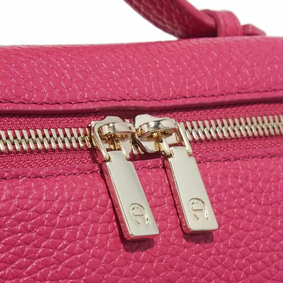 Aigner Shoppers & Totes Zelda in roze