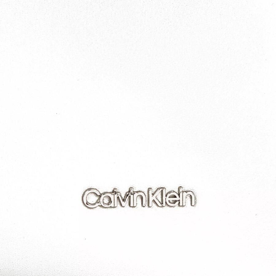 Calvin Klein Minimalistische Schoudertas Sand Beige Dames