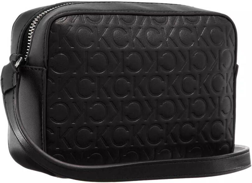 Marc Jacobs Shoppers & Totes The Medium Tote in bruin