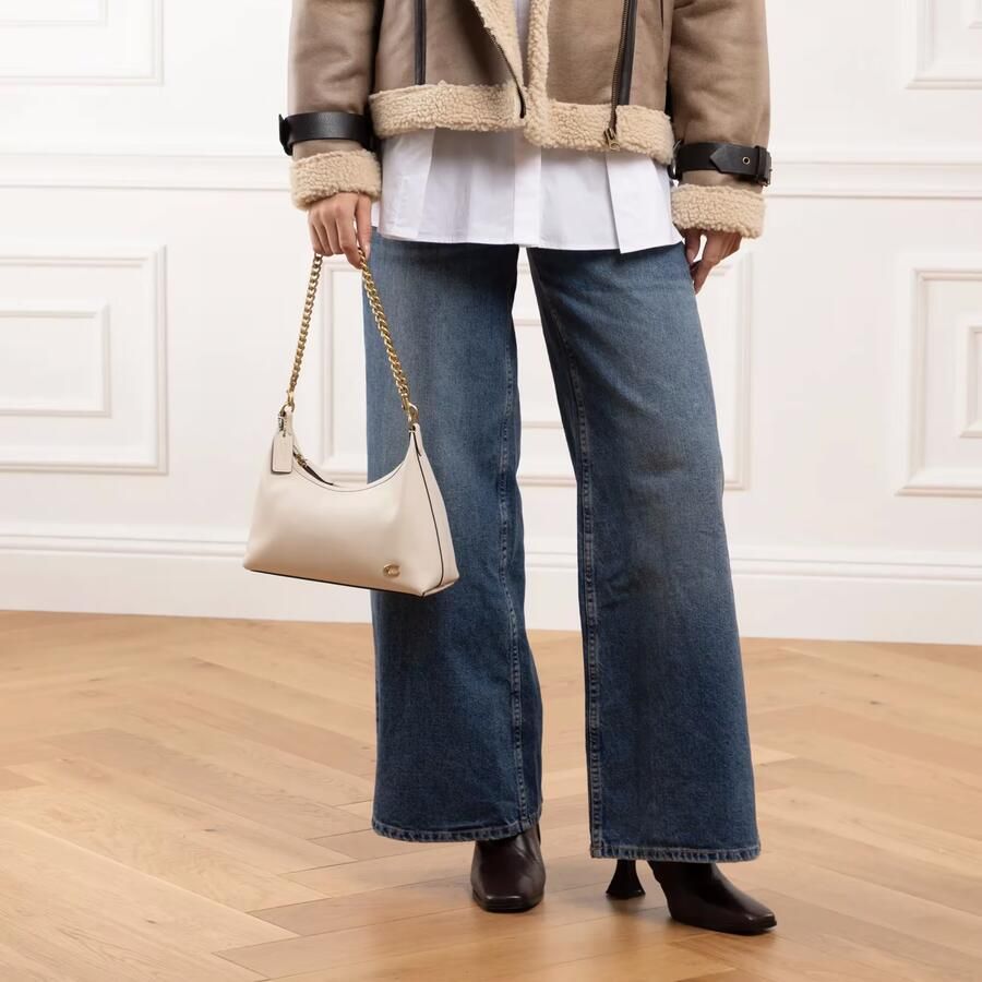 Coach Crossbody bags Glovetanned Leather Juliet Shoulder Bag 25 in beige - Foto 2