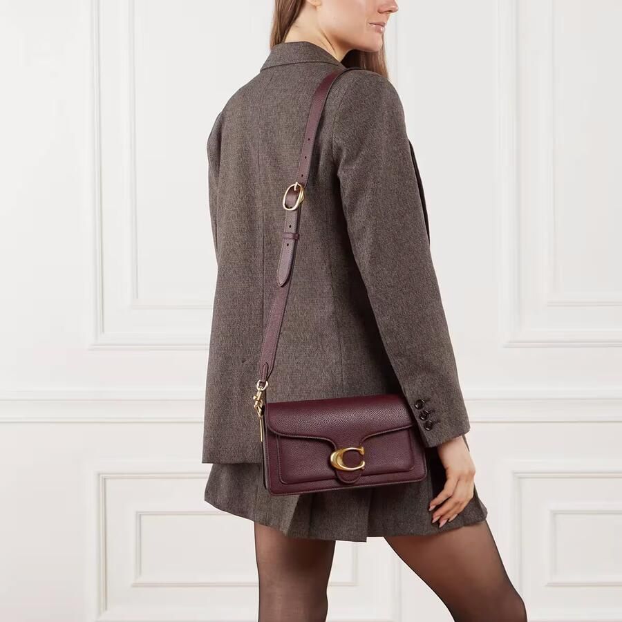 Coach Crossbody bags Polished Pebble Leather Tabby Shoulder Bag 26 Refr in rood - Foto 7