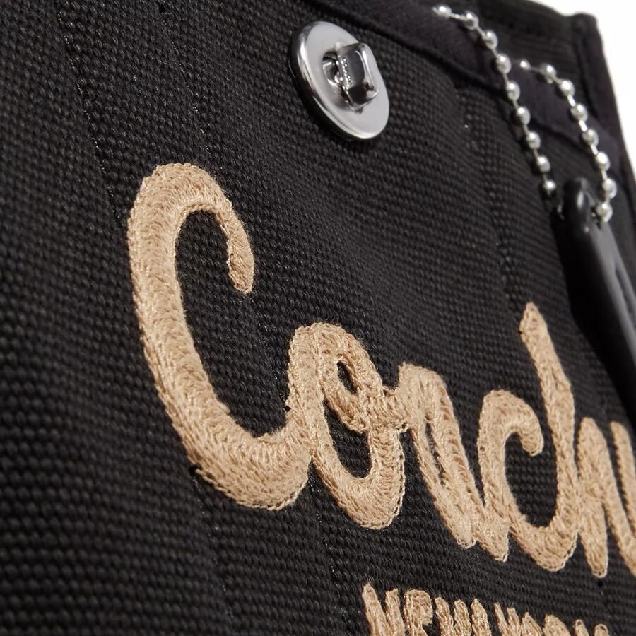 Coach Shoppers & Totes Cargo Tote 26 in zwart - Foto 4