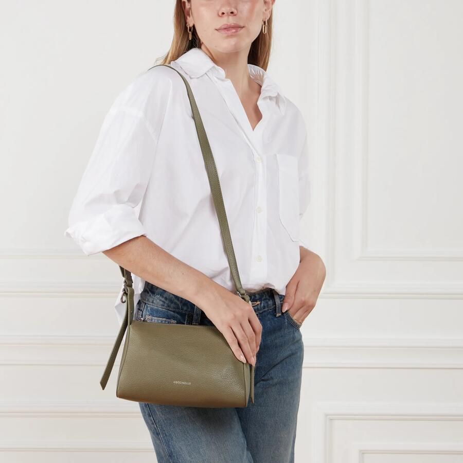 Coccinelle Leren Crossbody Tas met Ritssluiting Green Dames