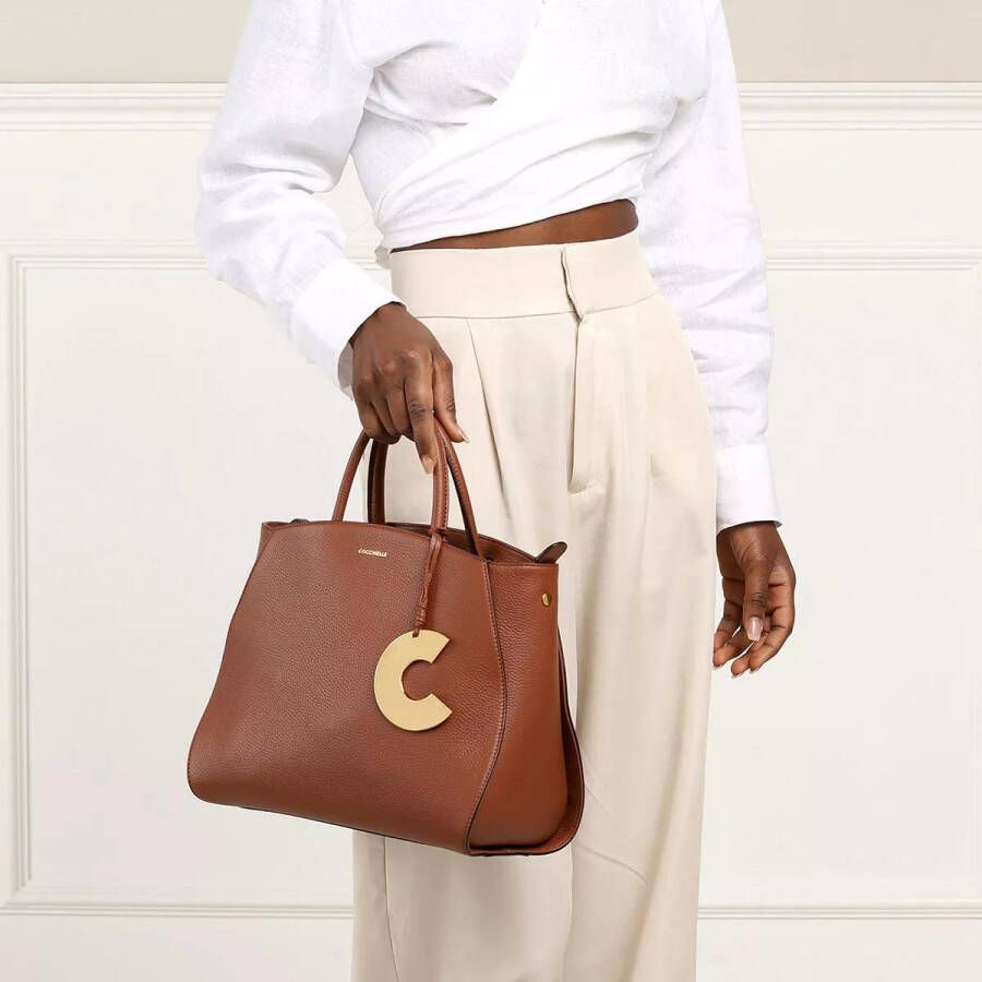 Coccinelle Totes Concrete in bruin