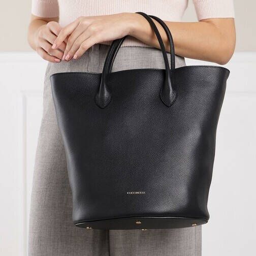 Coccinelle Totes Diana in black
