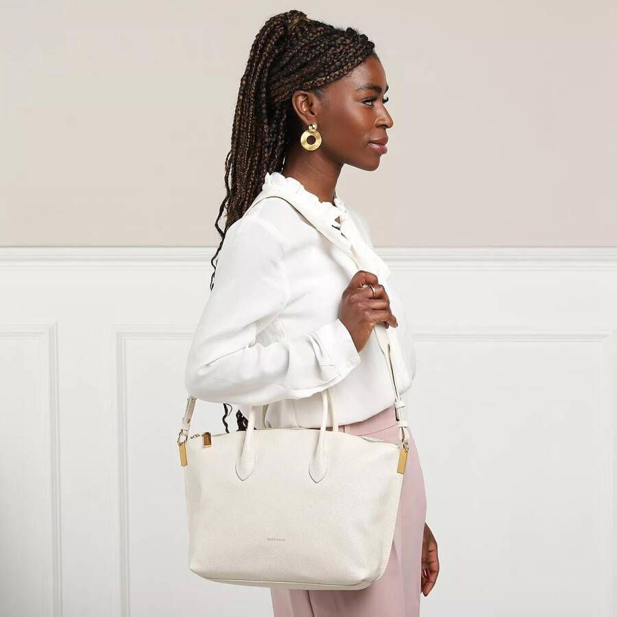 Coccinelle Totes Estelle in crème