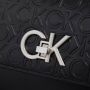 Calvin Klein Crossbody bags Re Lock Camera Bag W Flap Emb Mn in zwart - Thumbnail 5