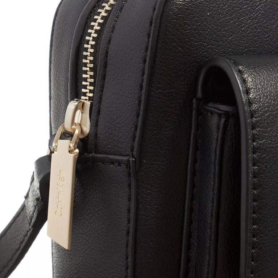 Calvin Klein Crossbody bags Re Lock Camera Bag W Flap in zwart