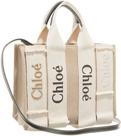 Chloé Totes Woody Small Tote Bag in beige
