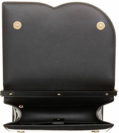 Dolce&Gabbana Crossbody bags DG Logo Shoulder Bag Patent Leather in zwart