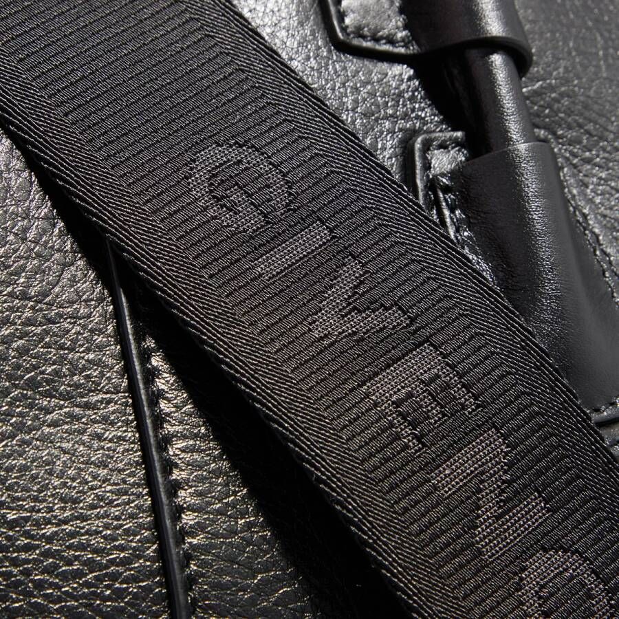 Givenchy Totes Small Antigona Sport Bag in zwart