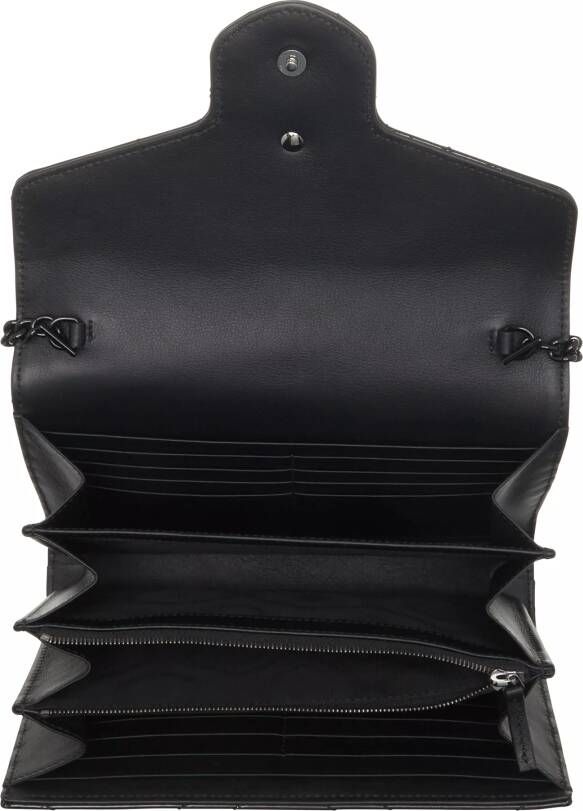 Gucci Crossbody bags GG Marmont Mini Bag Patent Matelassé Leather in zwart