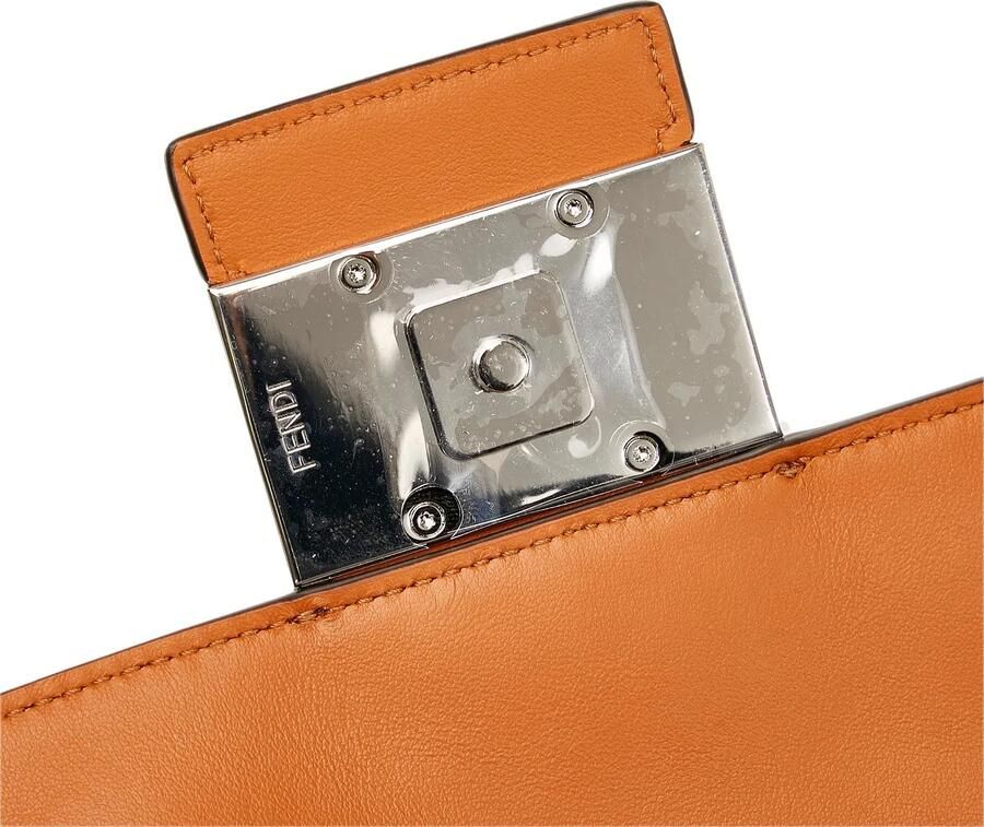 Fendi Heuptassen Zucca Convertible Belt Bag in bruin