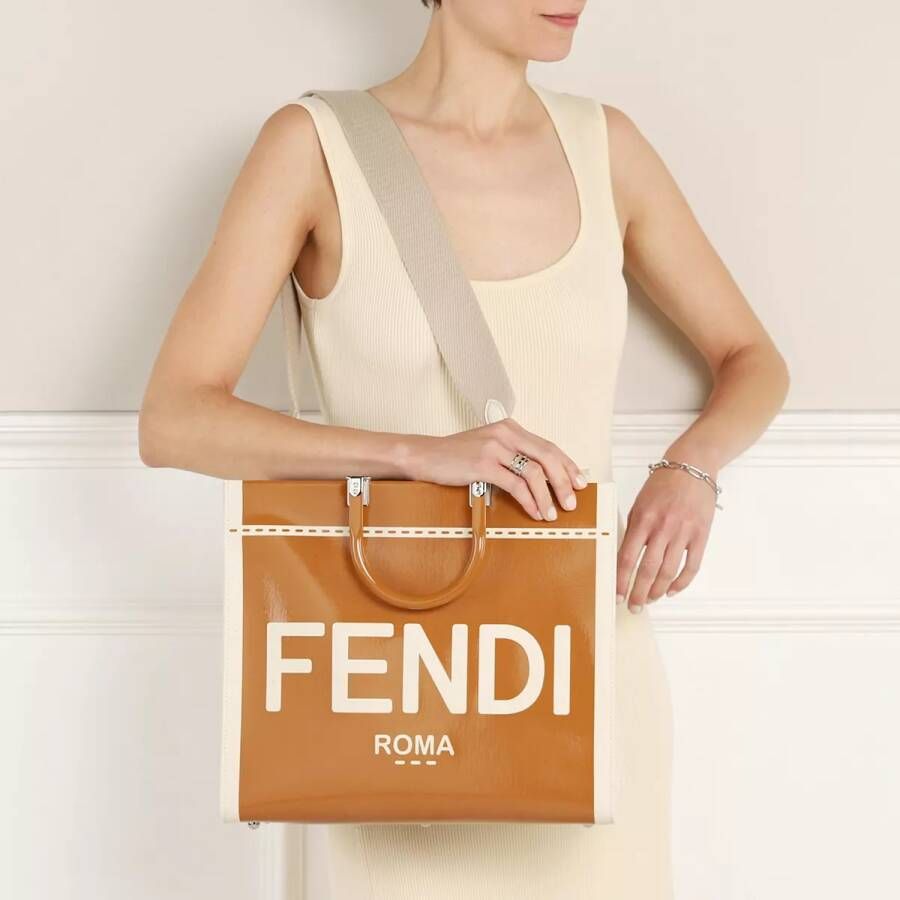 Fendi Satchels Sunshine Medium Shopper in bruin