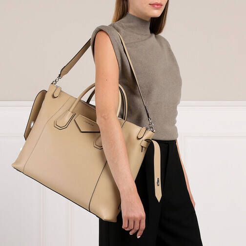 Givenchy Crossbody bags Antigona Crossbody Bag Soft Smooth Leather in fawn