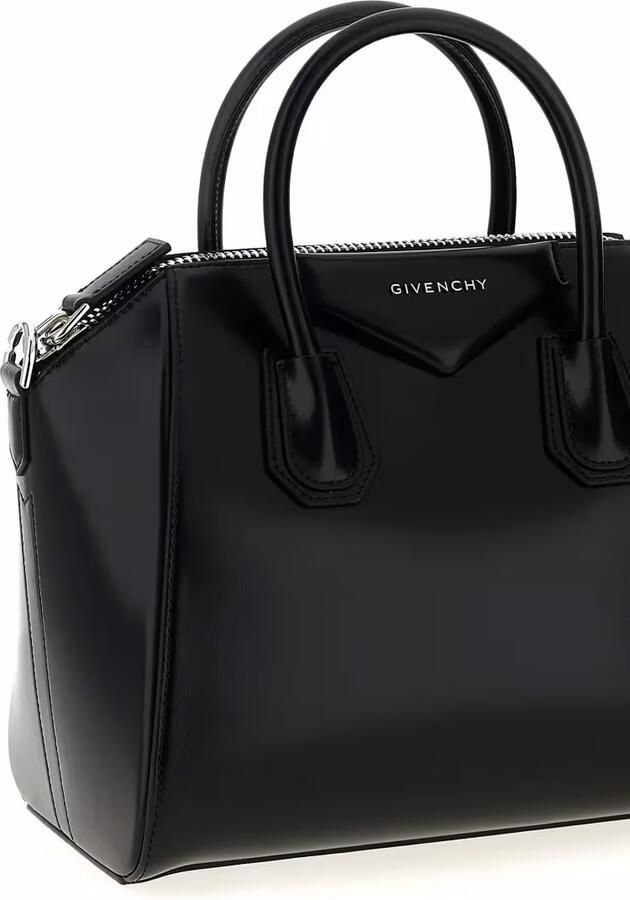 Givenchy Hobo bags 'Antigona' Small Handbag in zwart