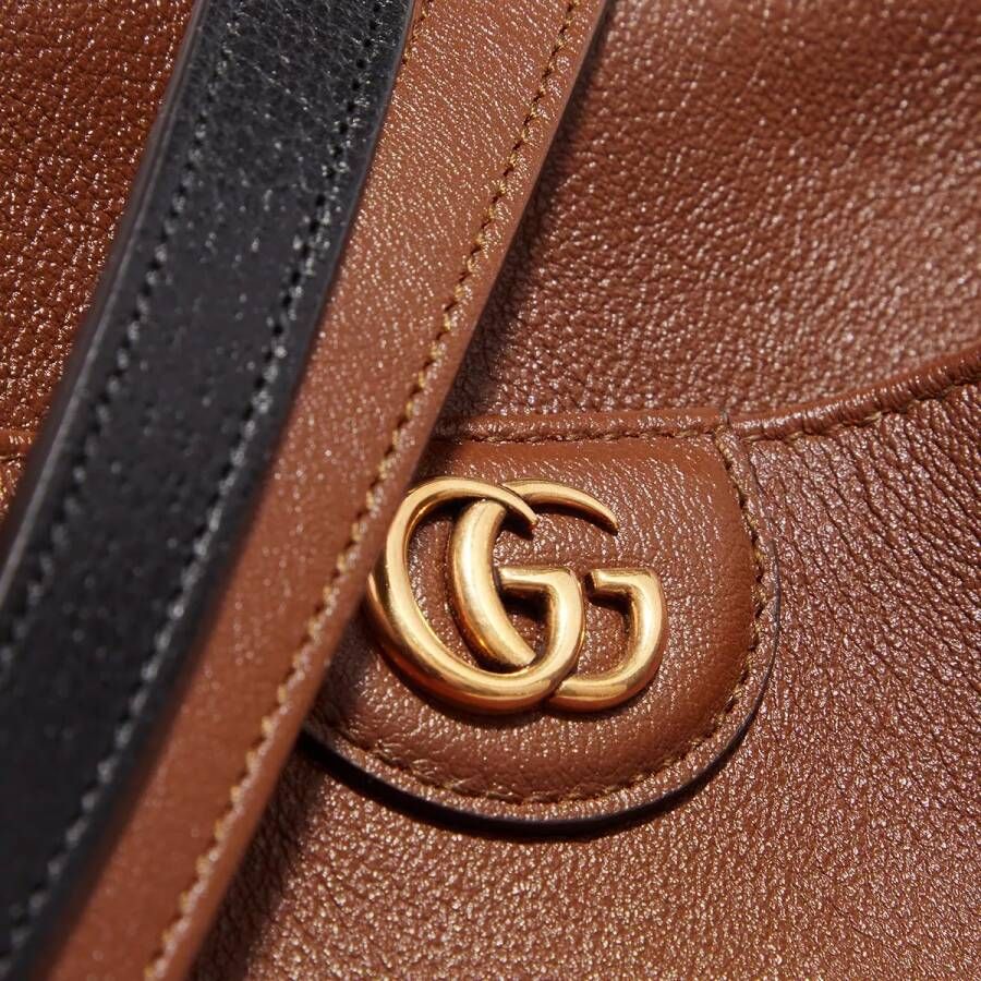 Gucci Crossbody bags Medium Diana Shoulder Bag in bruin