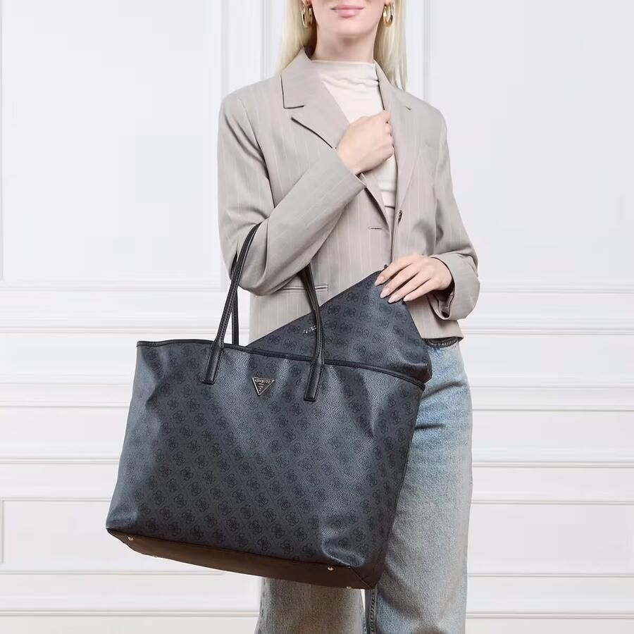 Guess Shoppers & Totes Victtoria Large 2 In 1 Tote in zwart